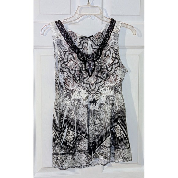 Apt 9 Womens Small Sleeveless Top Blouse Gray Black Paisley Embellished NWT - Picture 1 of 9